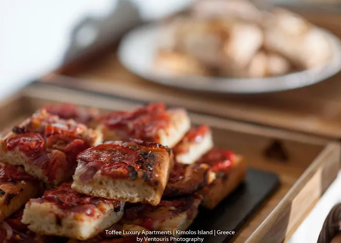 Toffee Semesterbostad Kímolos